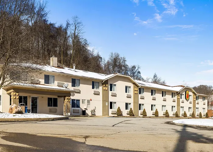 Super 8 By Wyndham Pittsburgh/Monroeville