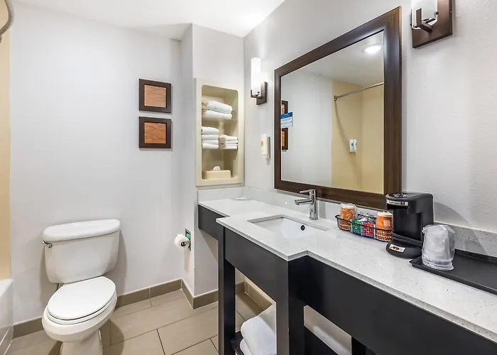 Comfort Inn & Suites Chattanooga West - Lookout Mountain