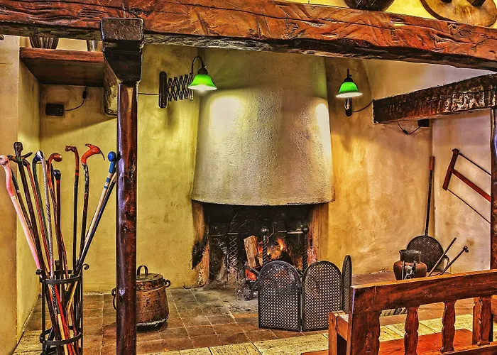 Borgo Grondaie Aparthotel Siena