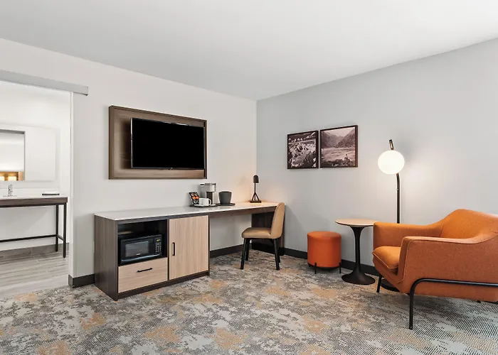 The Ellsworth Hotel, An Ascend Collection Hotel