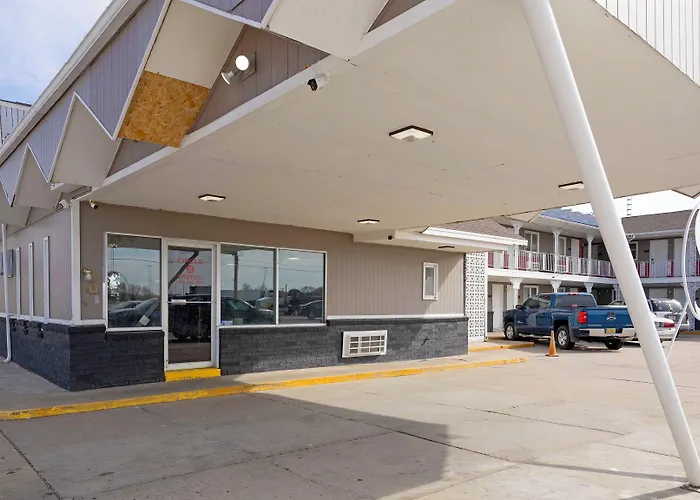 Circle S Motel Cozad I-80