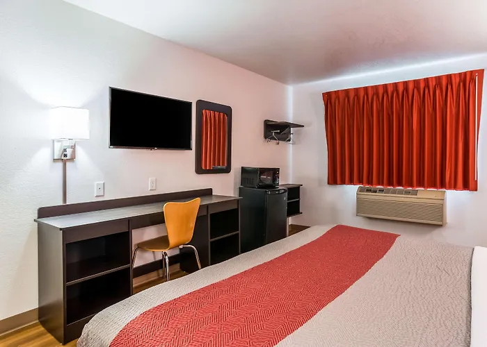 Motel 6-Barkeyville, Pa