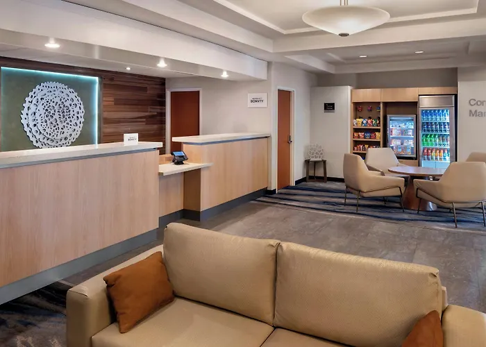 Fairfield Inn & Suites Woodbridge