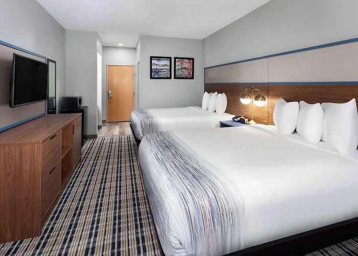 Americinn By Wyndham Eagle River Downtown