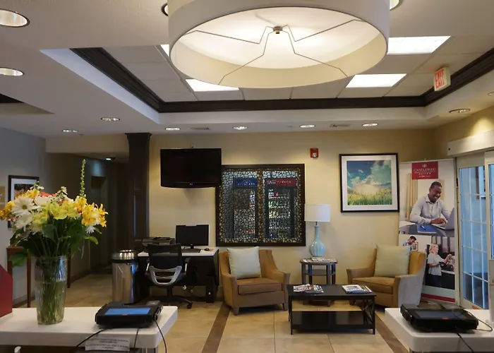 Candlewood Suites-West Springfield By Ihg