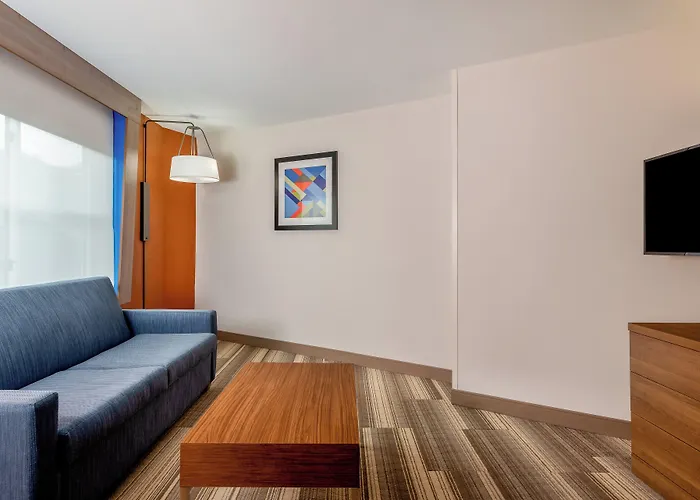 Holiday Inn Express Chapel Hill By Ihg