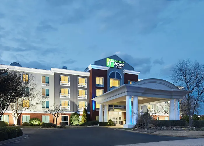 Holiday Inn Express & Suites I-26 & Us 29 At Westgate Mall By Ihg