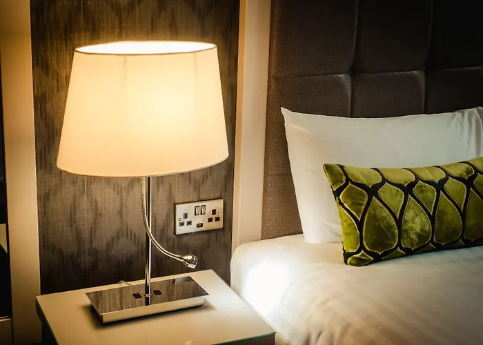 Hotel Isaacs Cork City