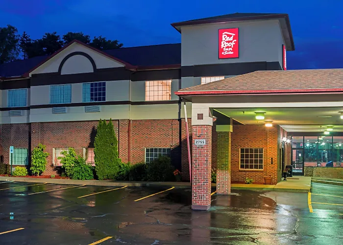 Red Roof Inn & Suites Lake Orion / Auburn Hills