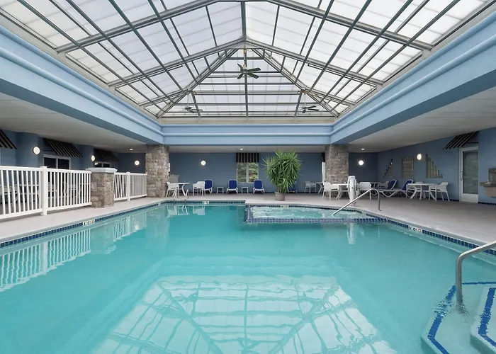 Holiday Inn Express Hotel & Suites Saginaw By Ihg