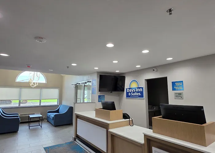 Microtel Inn & Suites By Wyndham Brandon