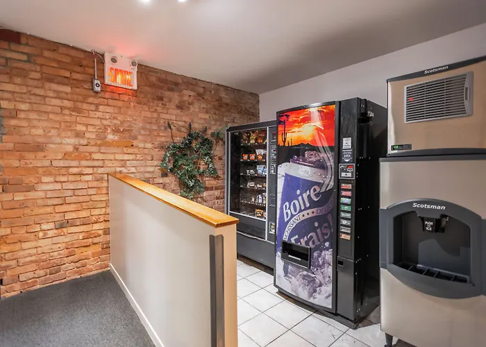 Hotel le Roberval Montréal
