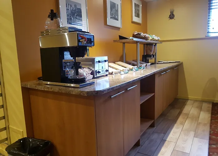 Hotel le Roberval Montréal