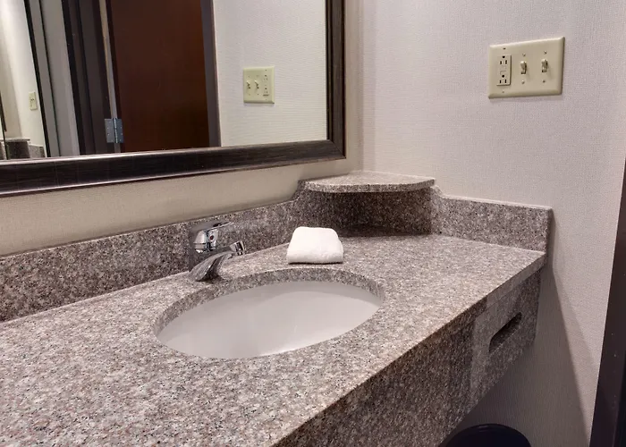 Drury Inn & Suites Nashville Airport