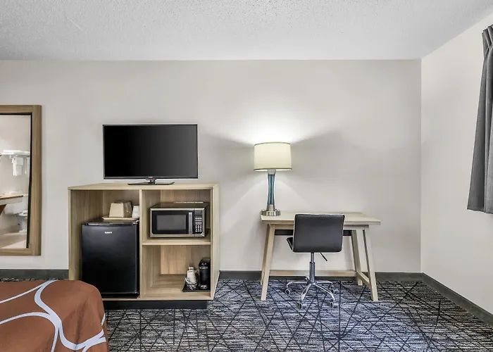 Super 8 By Wyndham East Stroudsburg - Poconos