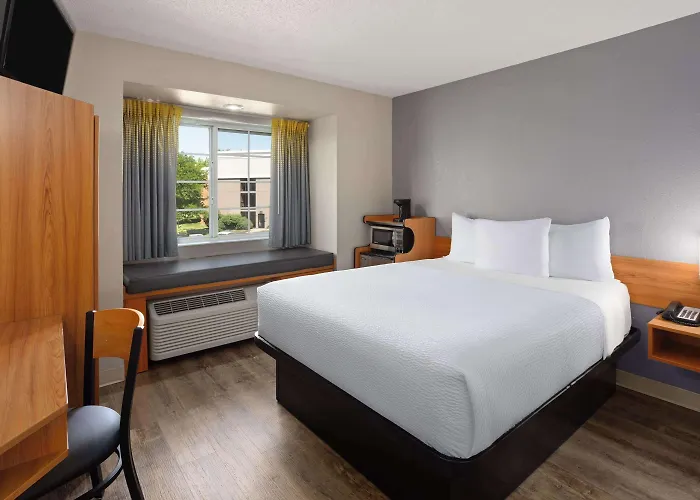 Microtel Inn & Suites By Wyndham Ann Arbor
