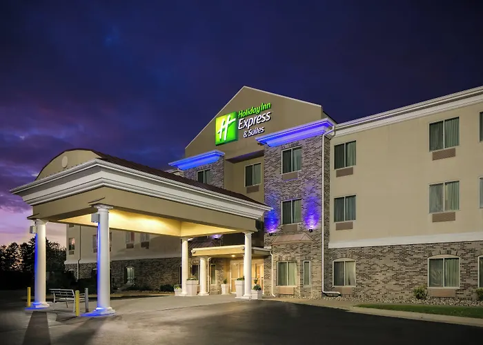 Holiday Inn Express & Suites Clinton By Ihg