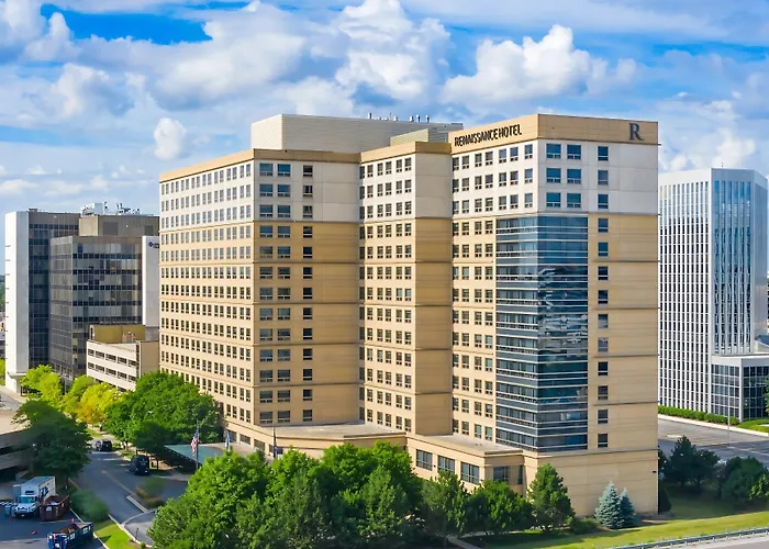 Renaissance Chicago O'Hare Suites Hotel