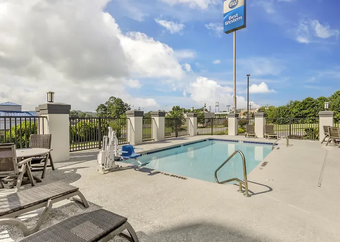 Best Western Commerce Inn