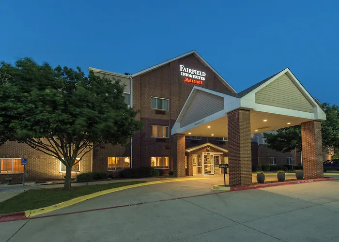 Fairfield Inn & Suites By Marriott Dallas Lewisville
