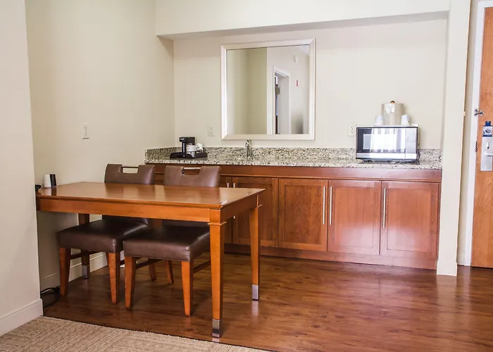 Hampton Inn Charleston-Daniel Island