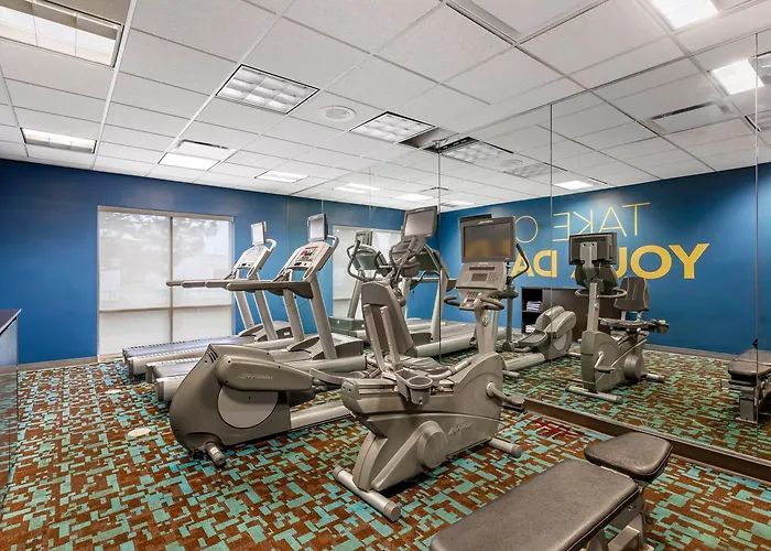 Comfort Inn & Suites Akron South