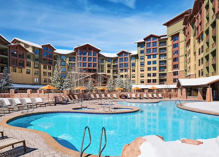 The Grand Summit Condos