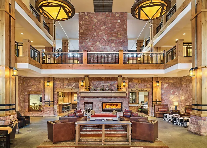 The Grand Summit Condos