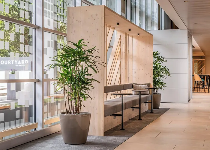 Courtyard By Marriott Linz