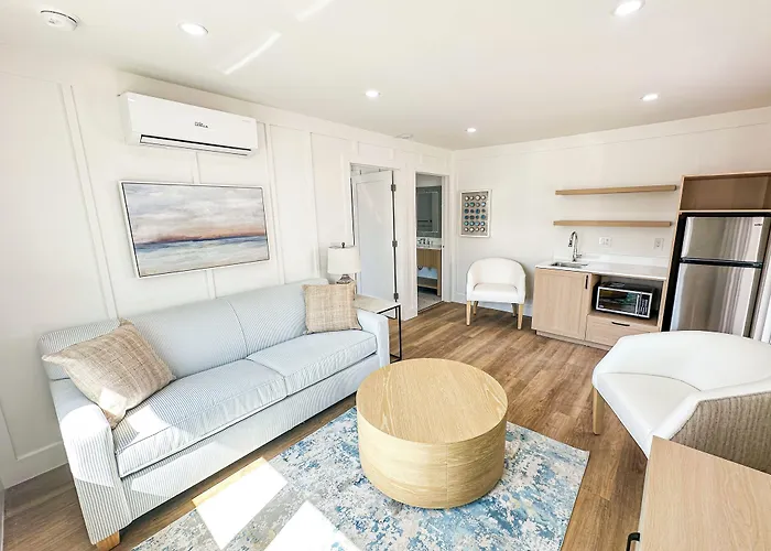 Lighthouse Resort: Inn & Suites