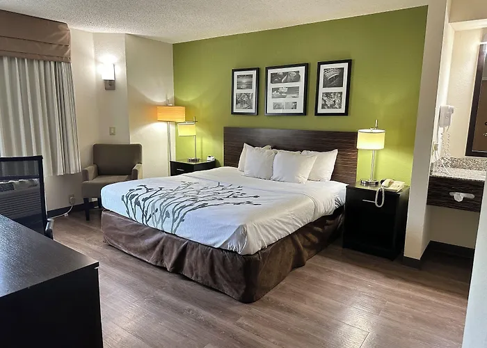 Sleep Inn & Suites Columbus - State University Area