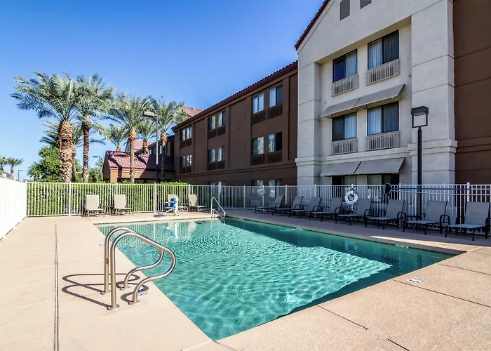 Red Roof Inn Plus+ Tempe - Phoenix Airport