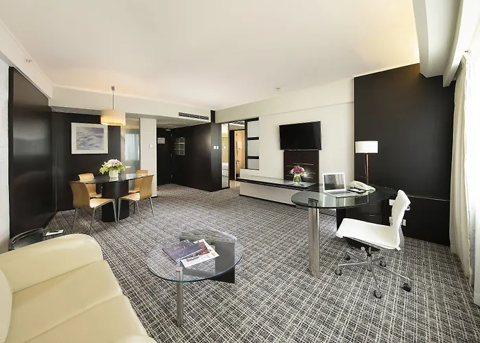 Regal Airport Hotel