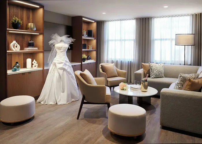 Kingston Marriott Hotel