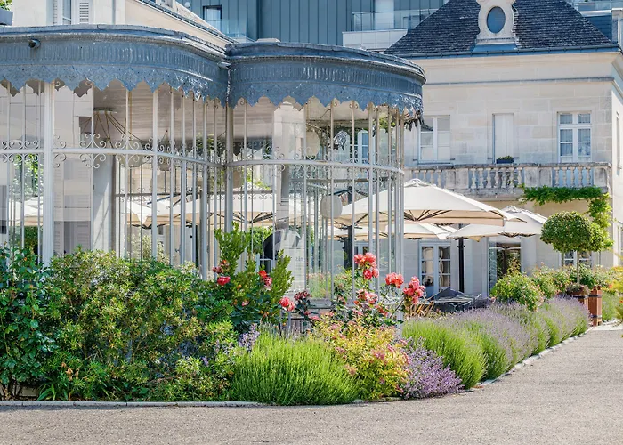 Chateau Belmont Tours By The Crest Collection