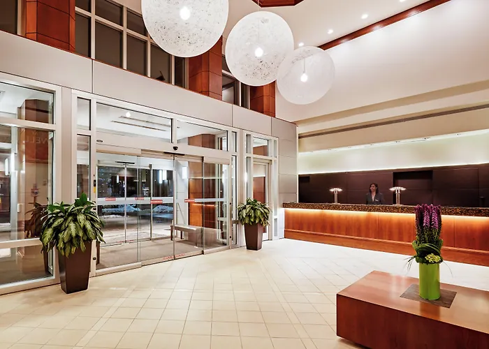 Intercontinental Suites Hotel Cleveland By Ihg