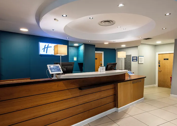 Holiday Inn Express Glasgow City Riverside By Ihg