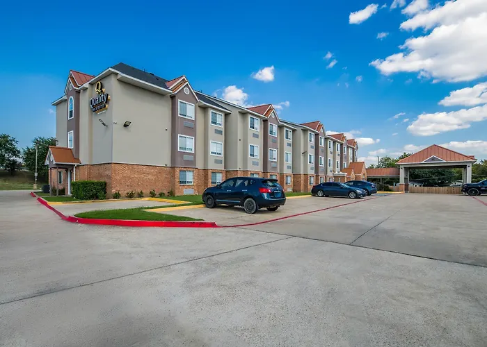 Quality Inn & Suites North Mesquite I-30