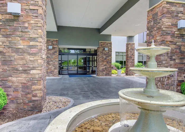 Holiday Inn Express & Suites Blacksburg - University Area By Ihg