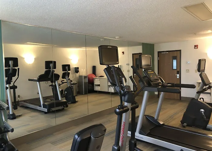 Holiday Inn Express Mt. Vernon By Ihg