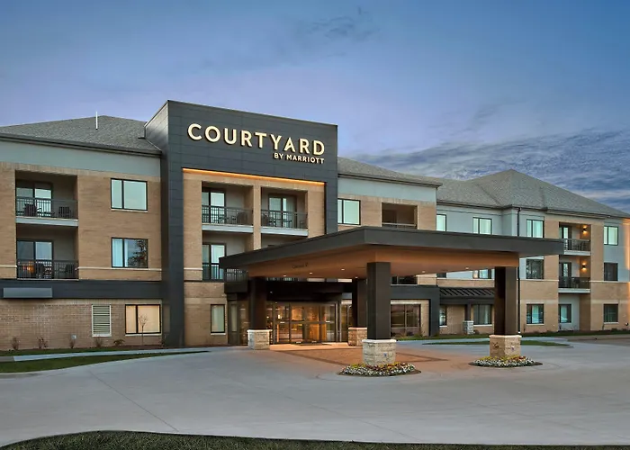 Courtyard Wausau