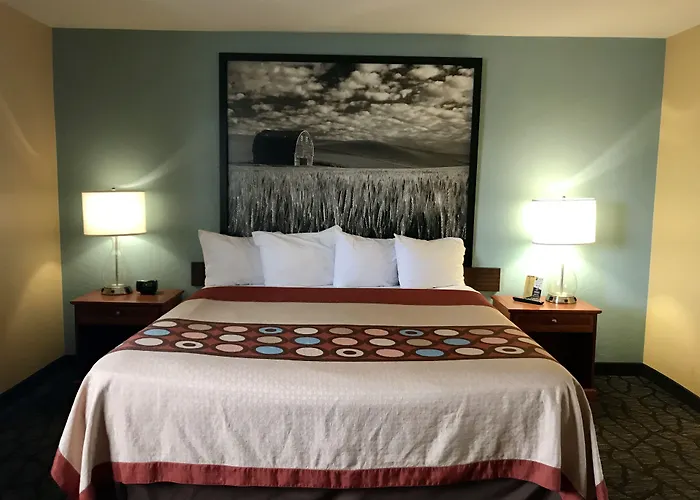 Super 8 By Wyndham Union Gap Yakima Area