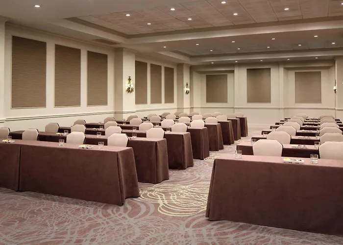 Courtyard By Marriott New Orleans French Quarter/Iberville