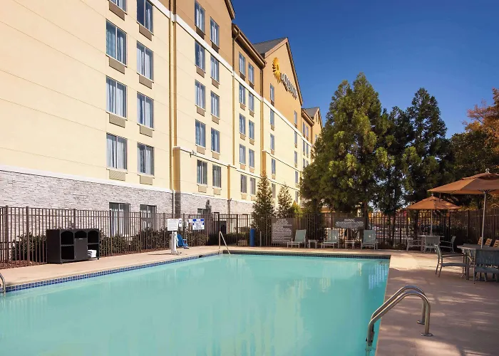 La Quinta By Wyndham Atlanta Airport North