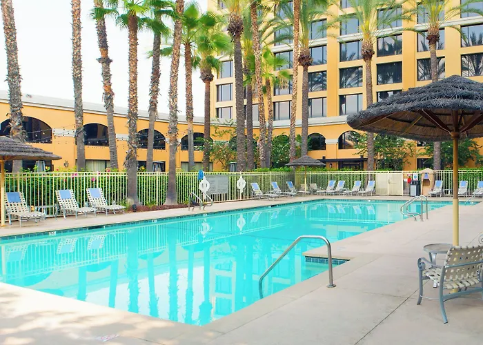 Delta Hotels By Marriott Anaheim Garden Grove