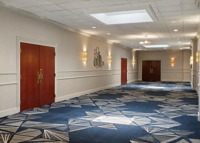 Doubletree By Hilton Richmond - Midlothian Hotel