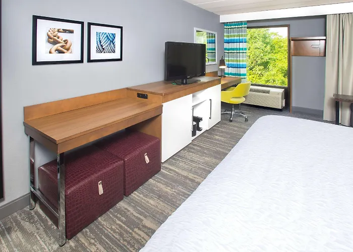 Hampton Inn & Suites Annapolis
