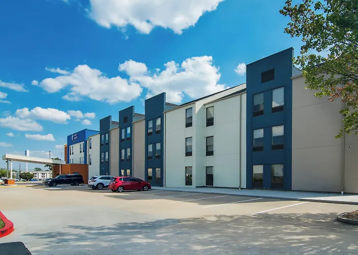 Comfort Inn & Suites Joplin
