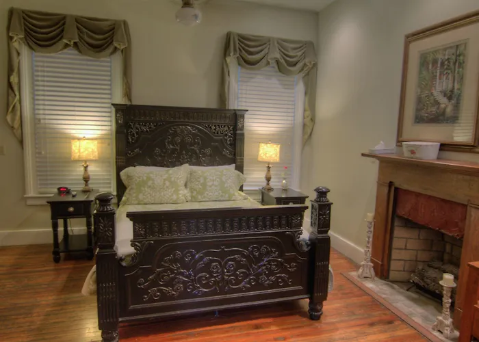 Florida House Inn