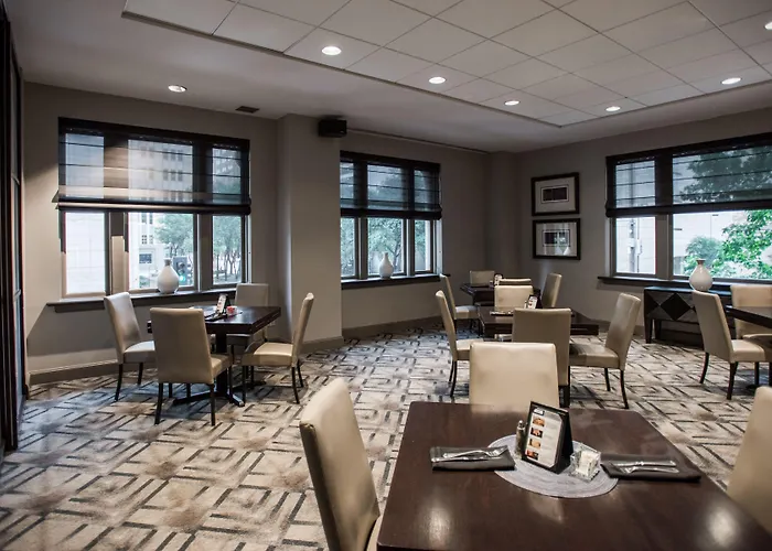 Magnolia Hotel Downtown Dallas